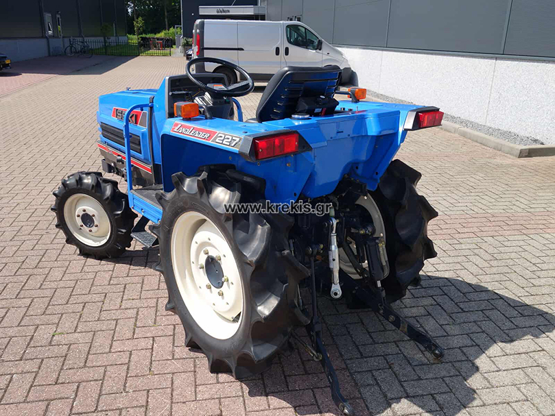 Τρακτέρ Iseki TA227