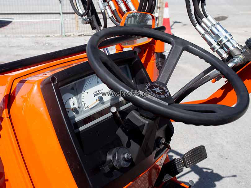 Τρακτέρ KUBOTA ASTE A-175DT με κουβά