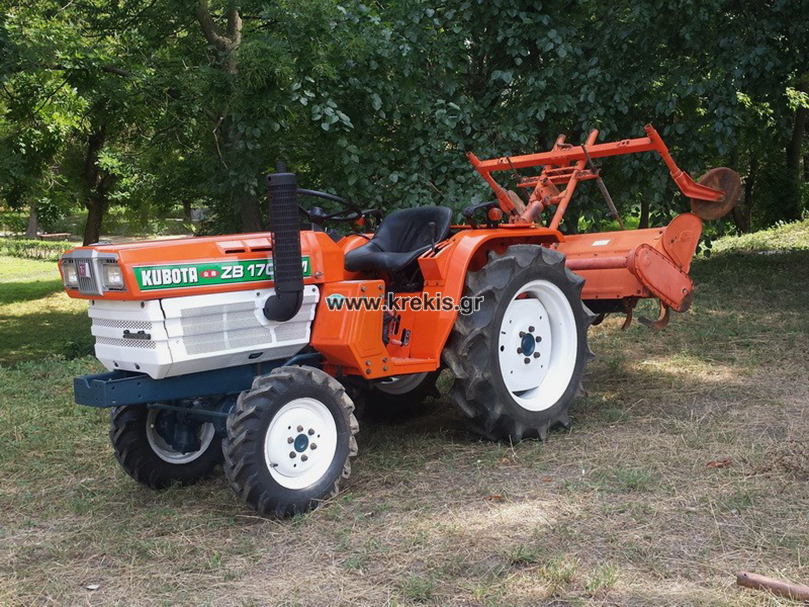 Τρακτέρ KUBOTA B1702DT