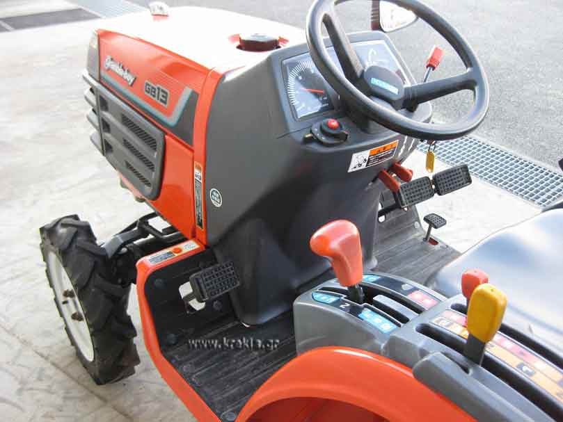 Τρακτέρ KUBOTA GB-13DT