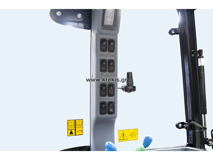 Τρακτέρ LS MT3.40HST CAB