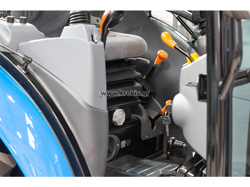 Τρακτέρ LS MT3.50 CAB