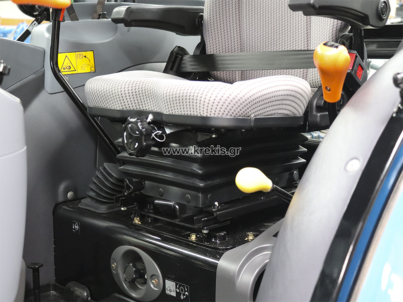 Τρακτέρ LS R65 CAB
