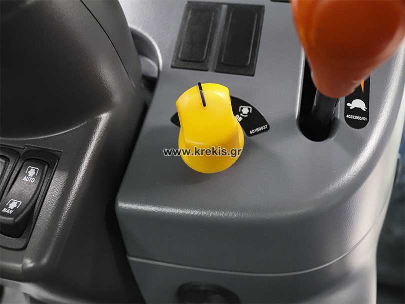 Τρακτέρ LS R65 CAB